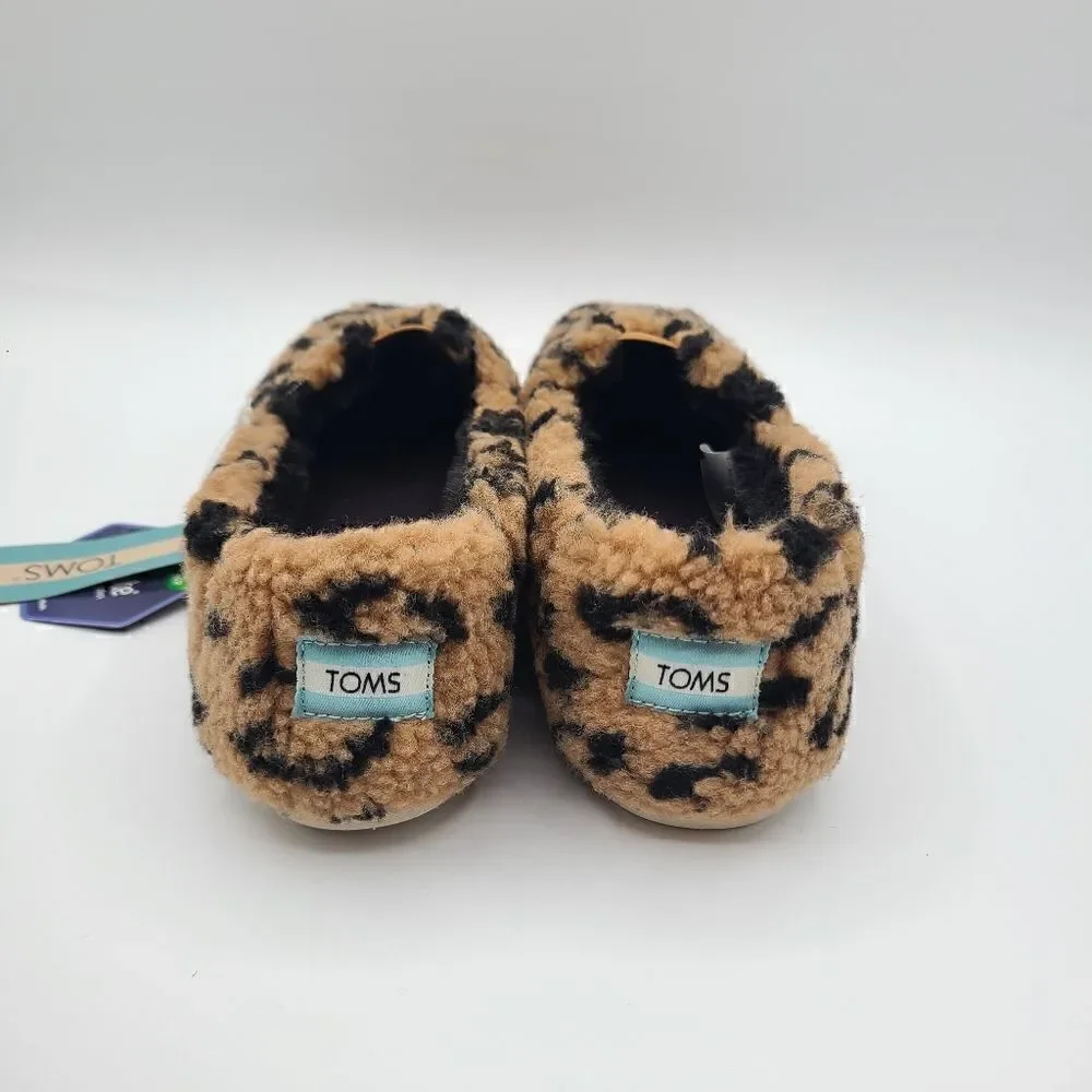 NEW Toms Doe Leopard Fleece Faix Fur Alpargatas NWT